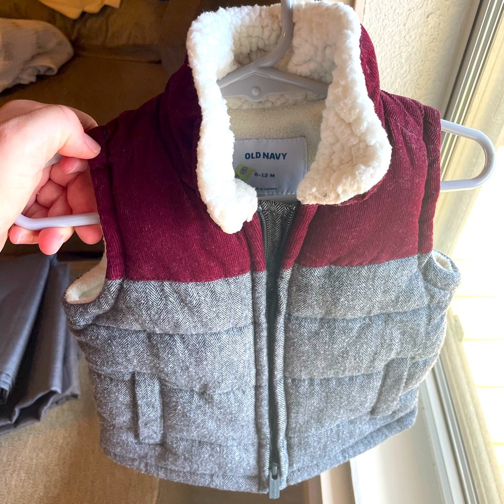 Baby Fleece vest in Grey and Burgandy